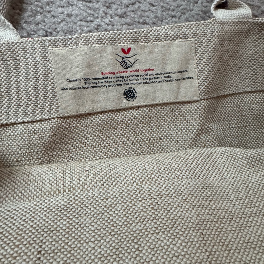 Clarins beauty seat new with beach/tote bag - Picture 4 of 4